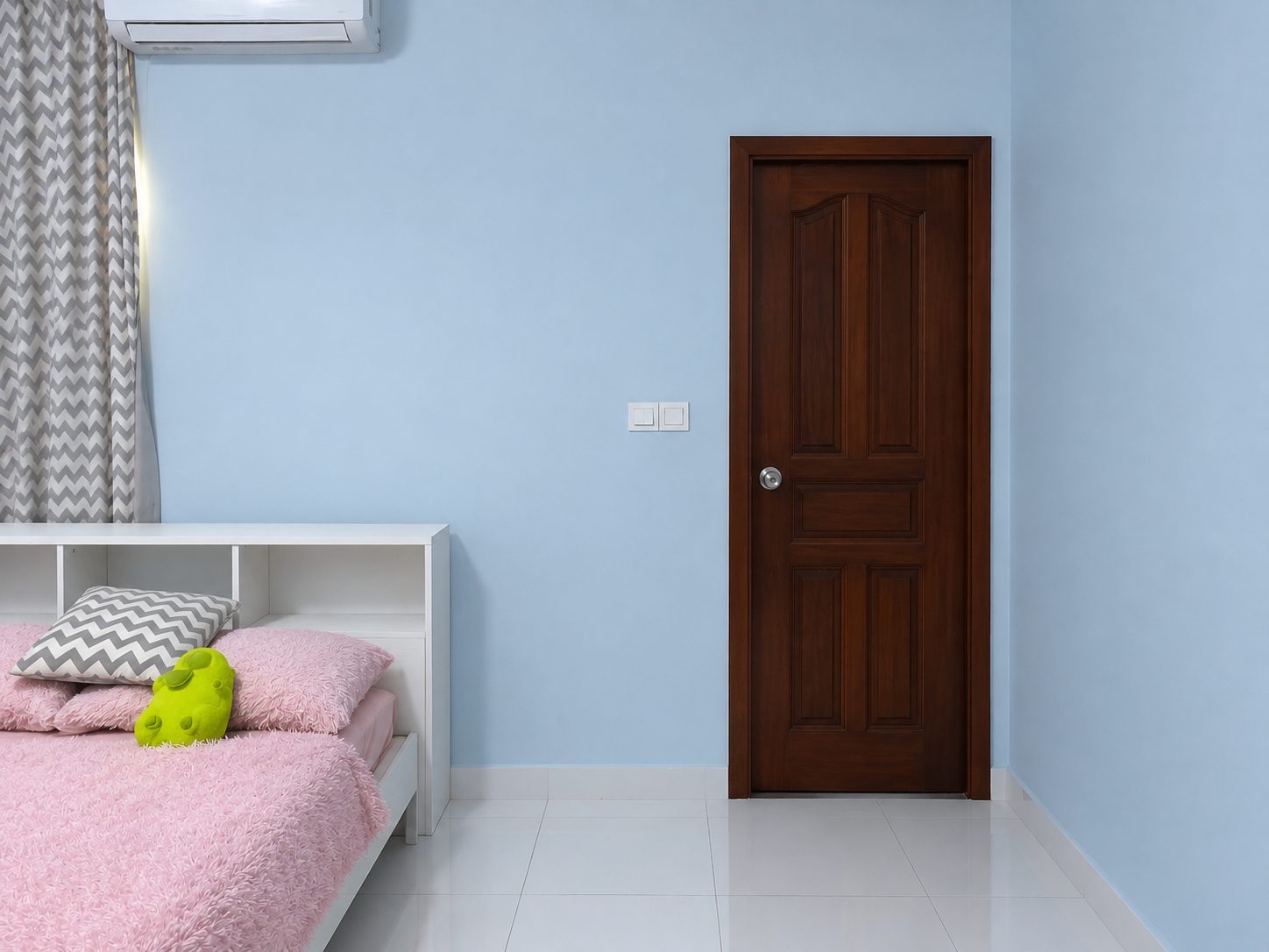 Fully Furnished 1 Bedroom — photo